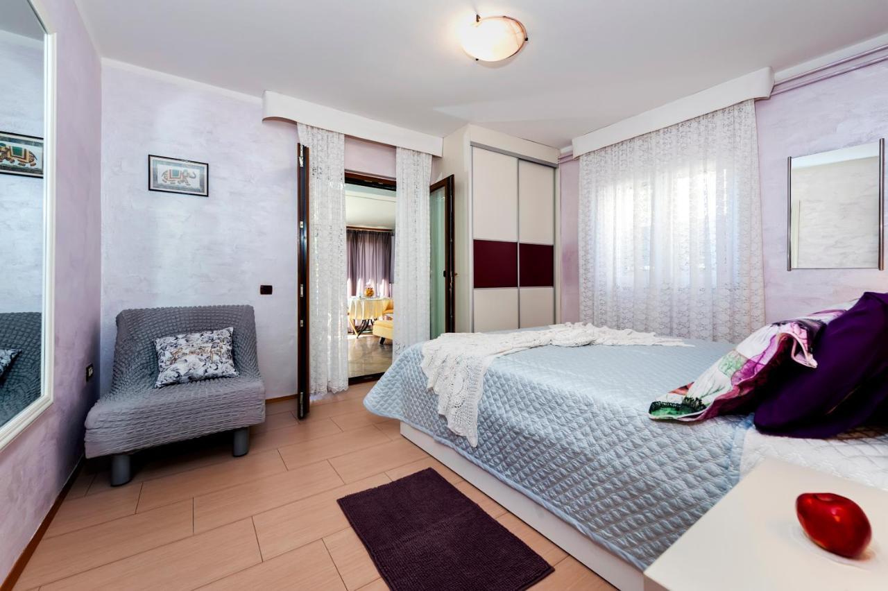 Apartments And Rooms Villa Dea Adults Only Rovinj Kültér fotó